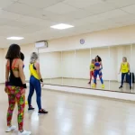 Занятия йогой, фитнесом в спортзале Studio Kermen. Zumba Fitness Москва