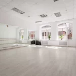 Занятия йогой, фитнесом в спортзале Studio-Lik Шпагат и балет Москва