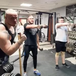 Занятия йогой, фитнесом в спортзале Суперкач Зеленоград