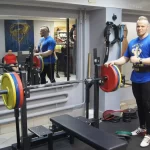 Занятия йогой, фитнесом в спортзале Суперкач Зеленоград