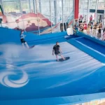 Занятия йогой, фитнесом в спортзале Surf House Москва
