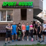 Занятия йогой, фитнесом в спортзале Surf House Москва