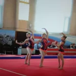 Занятия йогой, фитнесом в спортзале SV Dance Ялуторовск