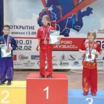 Занятия йогой, фитнесом в спортзале Тайфун.Клуб спортивного ушу Красноярск