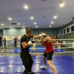 Занятия йогой, фитнесом в спортзале Тайсон Казань