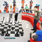 Занятия йогой, фитнесом в спортзале Тактикум умные шахматы Новосибирск