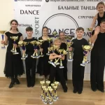 Занятия йогой, фитнесом в спортзале Танцевально-спортивный клуб Dancecode Санкт-Петербург