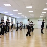 Занятия йогой, фитнесом в спортзале Танцевальный клуб Максимум Москва