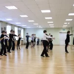 Занятия йогой, фитнесом в спортзале Танцевальный клуб Плюс Санкт-Петербург