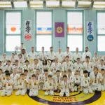Занятия йогой, фитнесом в спортзале Тэнсин Чита