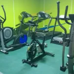 Занятия йогой, фитнесом в спортзале Территория спорта Челябинск