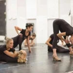 Занятия йогой, фитнесом в спортзале Территория стретчинга и современной хореографии ART Белгород