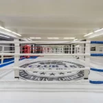 Занятия йогой, фитнесом в спортзале Титул Москва