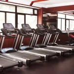 Занятия йогой, фитнесом в спортзале To Be Симферополь