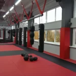 Занятия йогой, фитнесом в спортзале Top Jump Нижний Новгород