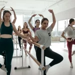 Занятия йогой, фитнесом в спортзале Topstretching Новокузнецкая Москва