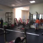 Занятия йогой, фитнесом в спортзале Торнадо Астрахань