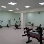 Занятия йогой, фитнесом в спортзале Тренажерный зал Тюмень