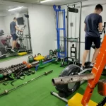 Занятия йогой, фитнесом в спортзале Тренажерный Зал Ветеран Gym Магадан