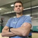 Занятия йогой, фитнесом в спортзале Тренер Солонский Виталий Юрьевич Санкт-Петербург