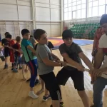 Занятия йогой, фитнесом в спортзале Цбе Кизляр