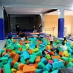 Занятия йогой, фитнесом в спортзале Центр активных развлечений Выше крыши Красноярск