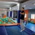 Занятия йогой, фитнесом в спортзале Центр активных развлечений Выше крыши Красноярск