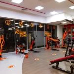 Занятия йогой, фитнесом в спортзале Центр активных развлечений Выше крыши Красноярск