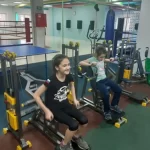 Занятия йогой, фитнесом в спортзале Центр единоборств Леон Челябинск