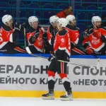 Занятия йогой, фитнесом в спортзале Центр развития хоккея Нефтяник Альметьевск