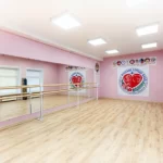 Занятия йогой, фитнесом в спортзале Центр Спорта и Танца Москва