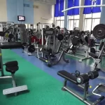 Занятия йогой, фитнесом в спортзале Центр-Восток Москва