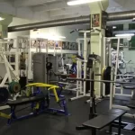 Занятия йогой, фитнесом в спортзале ЦСКА Балтийск