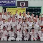 Занятия йогой, фитнесом в спортзале Цунами Магнитогорск