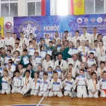 Занятия йогой, фитнесом в спортзале Цунами Москва