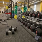 Занятия йогой, фитнесом в спортзале Удача Боровский