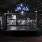 Занятия йогой, фитнесом в спортзале UFC GYM Москва