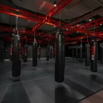 Занятия йогой, фитнесом в спортзале UFC GYM Москва