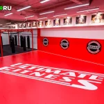 Занятия йогой, фитнесом в спортзале УльтиматуМ Москва