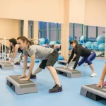Занятия йогой, фитнесом в спортзале Ультрафит фитнес-клуб Нижневартовск
