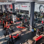 Занятия йогой, фитнесом в спортзале УльтраFitnes Щекино