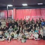 Занятия йогой, фитнесом в спортзале Universal Fighters Кизляр