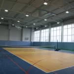 Занятия йогой, фитнесом в спортзале универсальный спортивный зал для игровых видов спорта Уссурийск