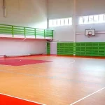 Занятия йогой, фитнесом в спортзале универсальный спортивный зал для игровых видов спорта Уссурийск