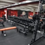 Занятия йогой, фитнесом в спортзале Ураган Орёл