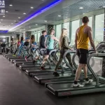 Занятия йогой, фитнесом в спортзале В Радугах Казань