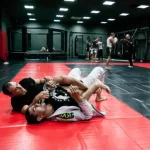 Занятия йогой, фитнесом в спортзале Van Fighting Пермь