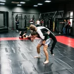 Занятия йогой, фитнесом в спортзале Van Fighting Пермь