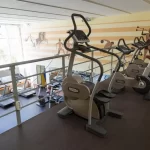 Занятия йогой, фитнесом в спортзале Варяг Брянск