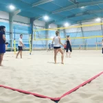 Занятия йогой, фитнесом в спортзале Vball пляжный волейбол Москва